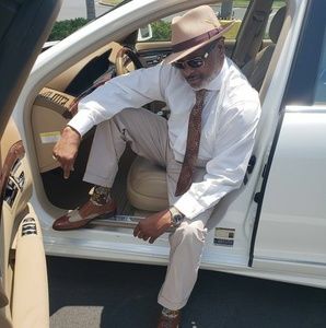 Meet your Posher, Eddie